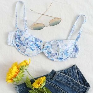 Allover Print V Wired Underwire Bikini Top